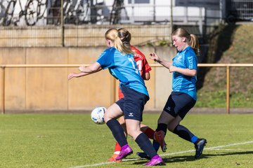 Bild 128 - wBJ TuS Rotenhof - Holstein Kiel : Ergebnis: 1:4